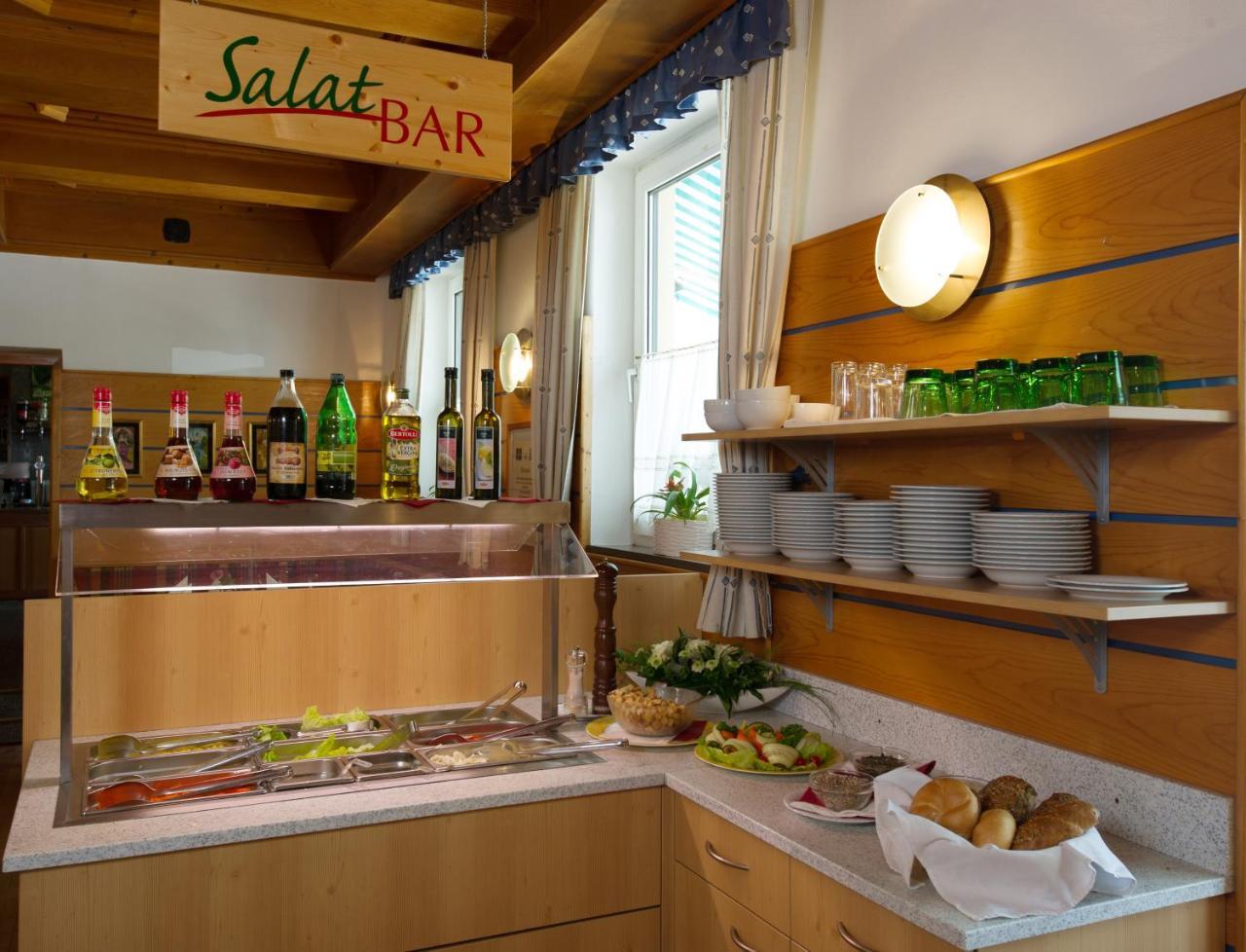Gasthof Mader Gubo & Co Kg Kefermarkt ภายนอก รูปภาพ